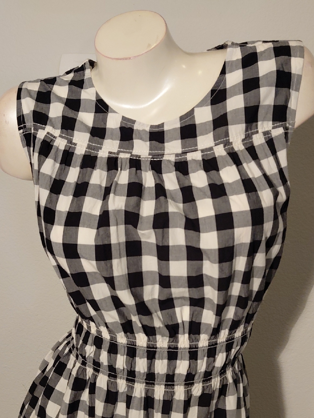 Black and White Gingham Sleeveless Ruffle-Hem Dress - Picture 2 of 5